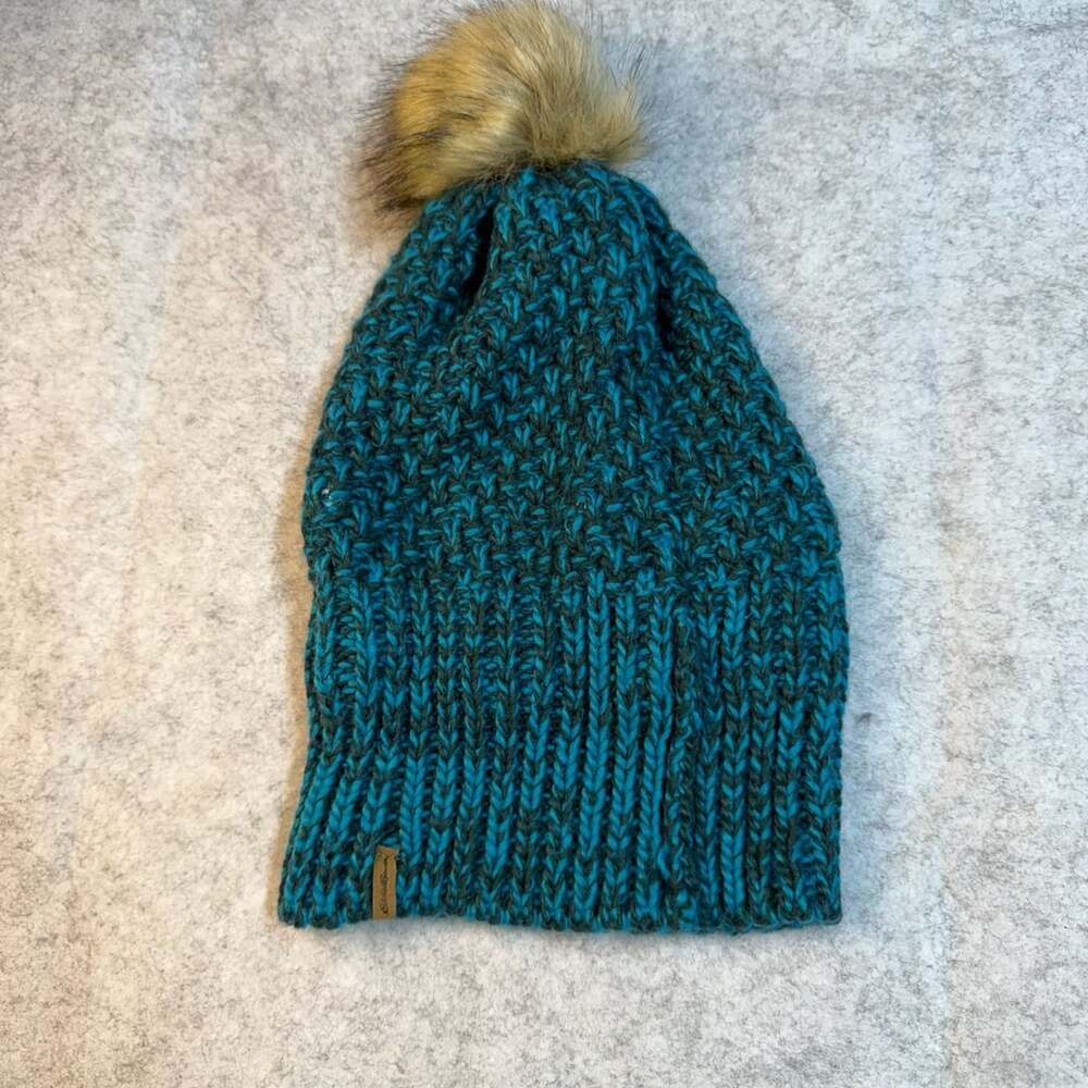 Eddie Bauer Chunky Knit Pom Beanie Blue Green Faux Fur